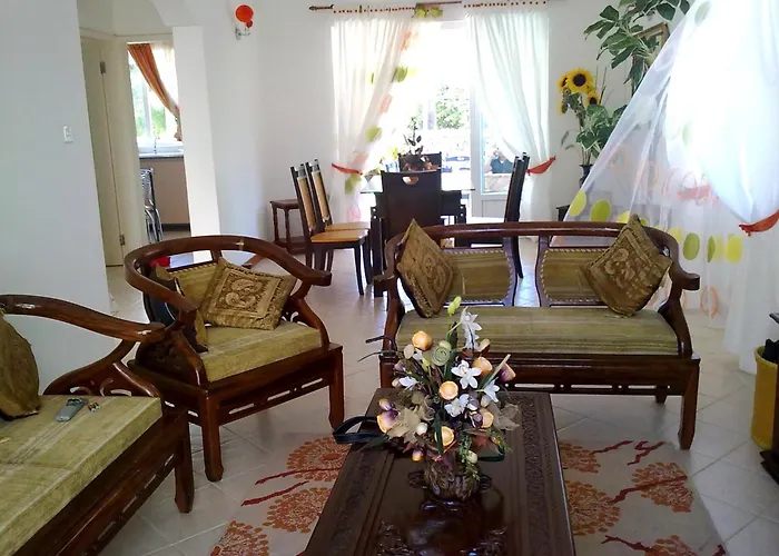 Golden Rod Villa