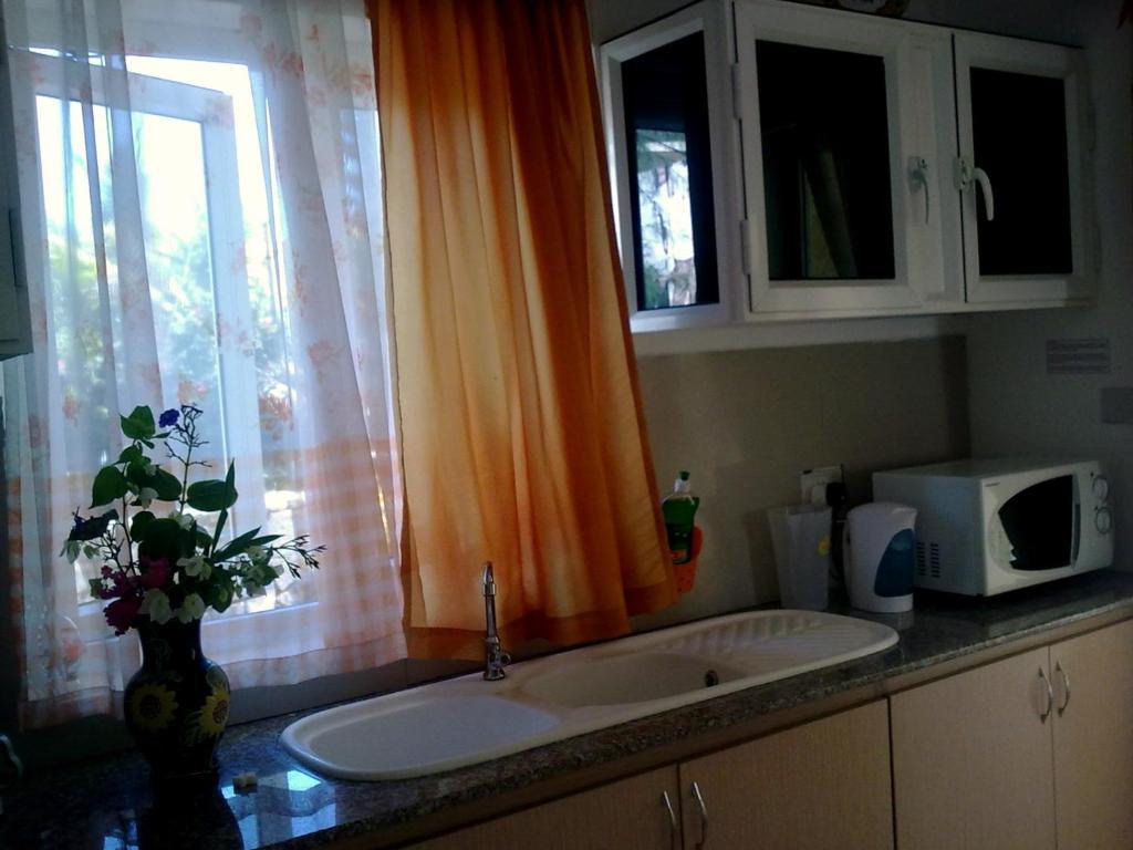 Golden Rod Villa *