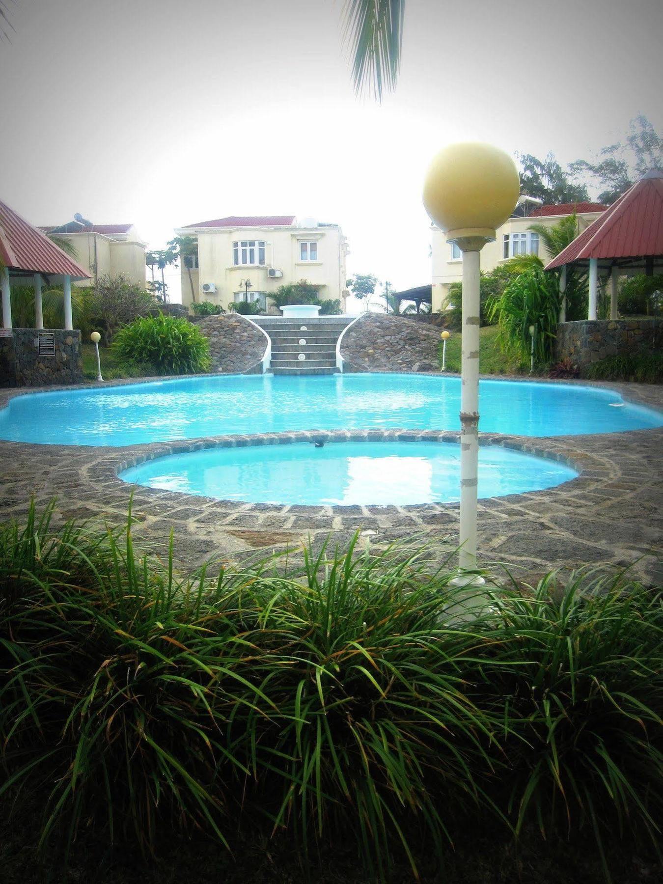 Villa Golden Rod