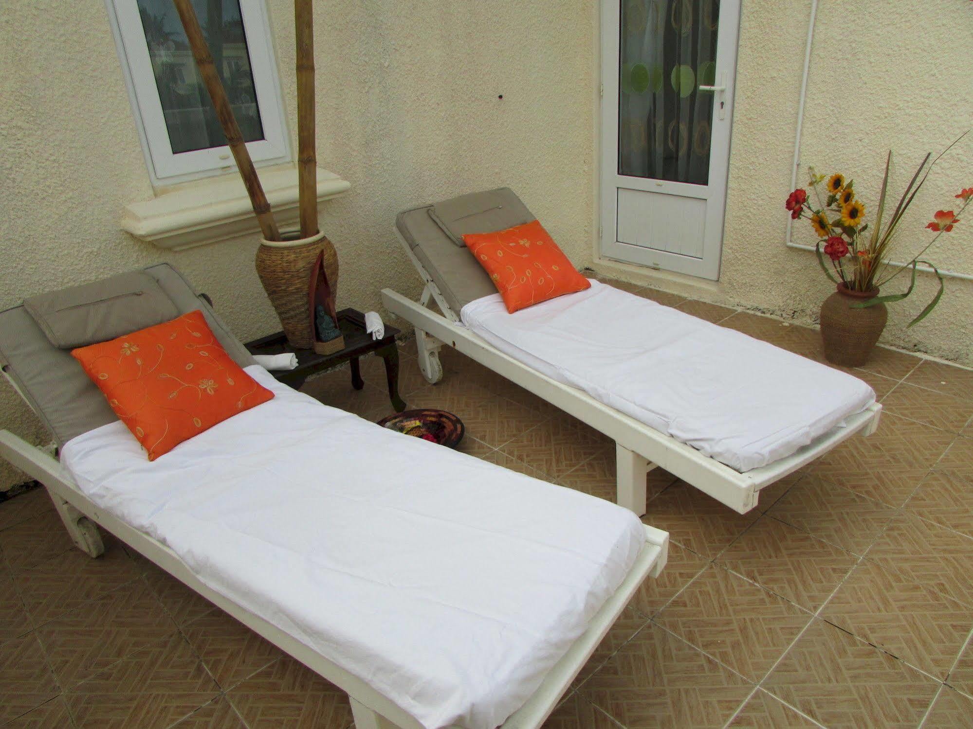 Villa Golden Rod *