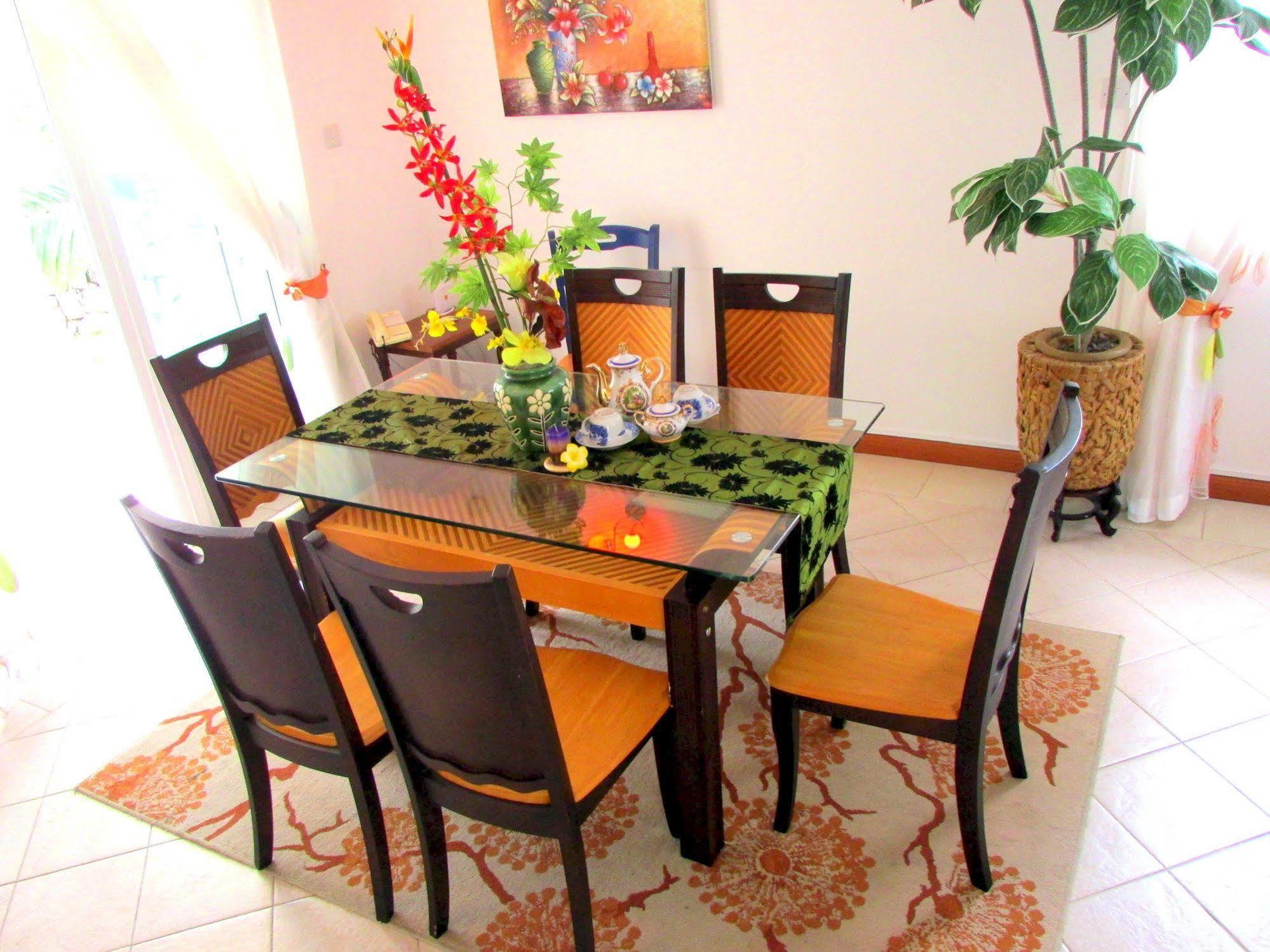 Villa Golden Rod